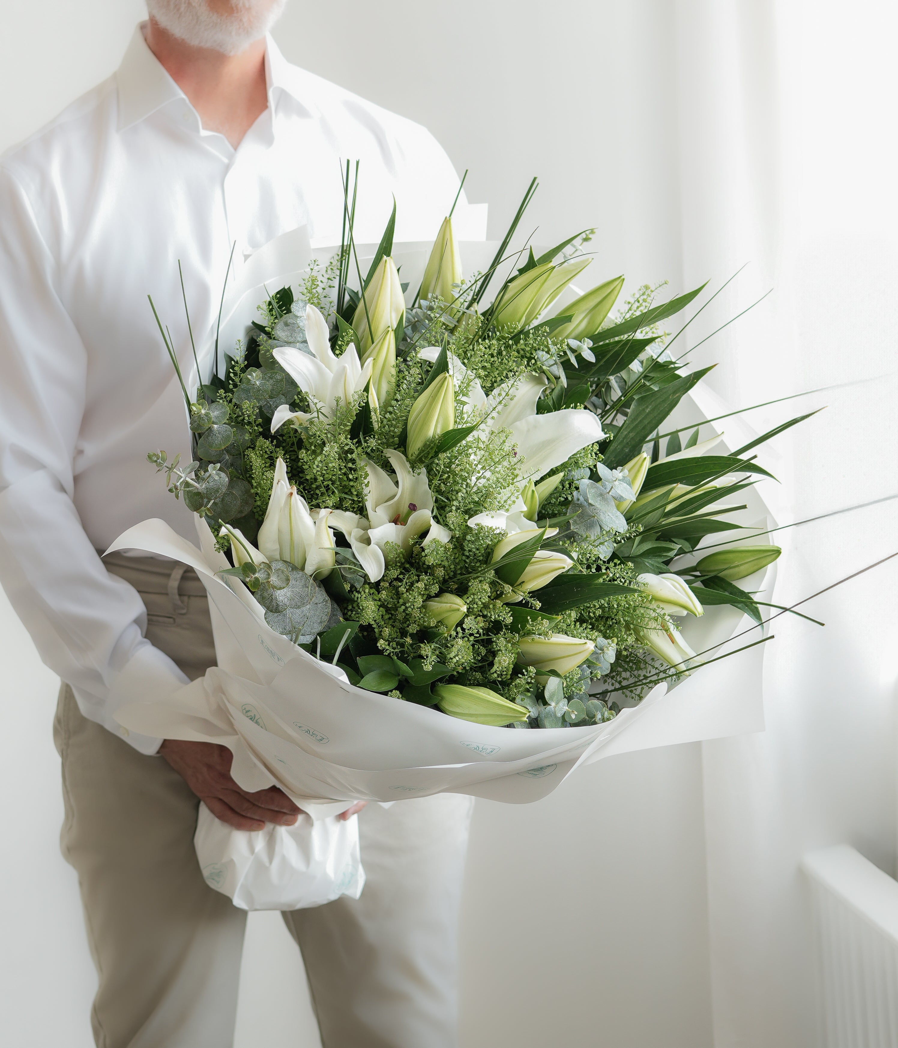white lily bouquet delivery White Lily Bouquet