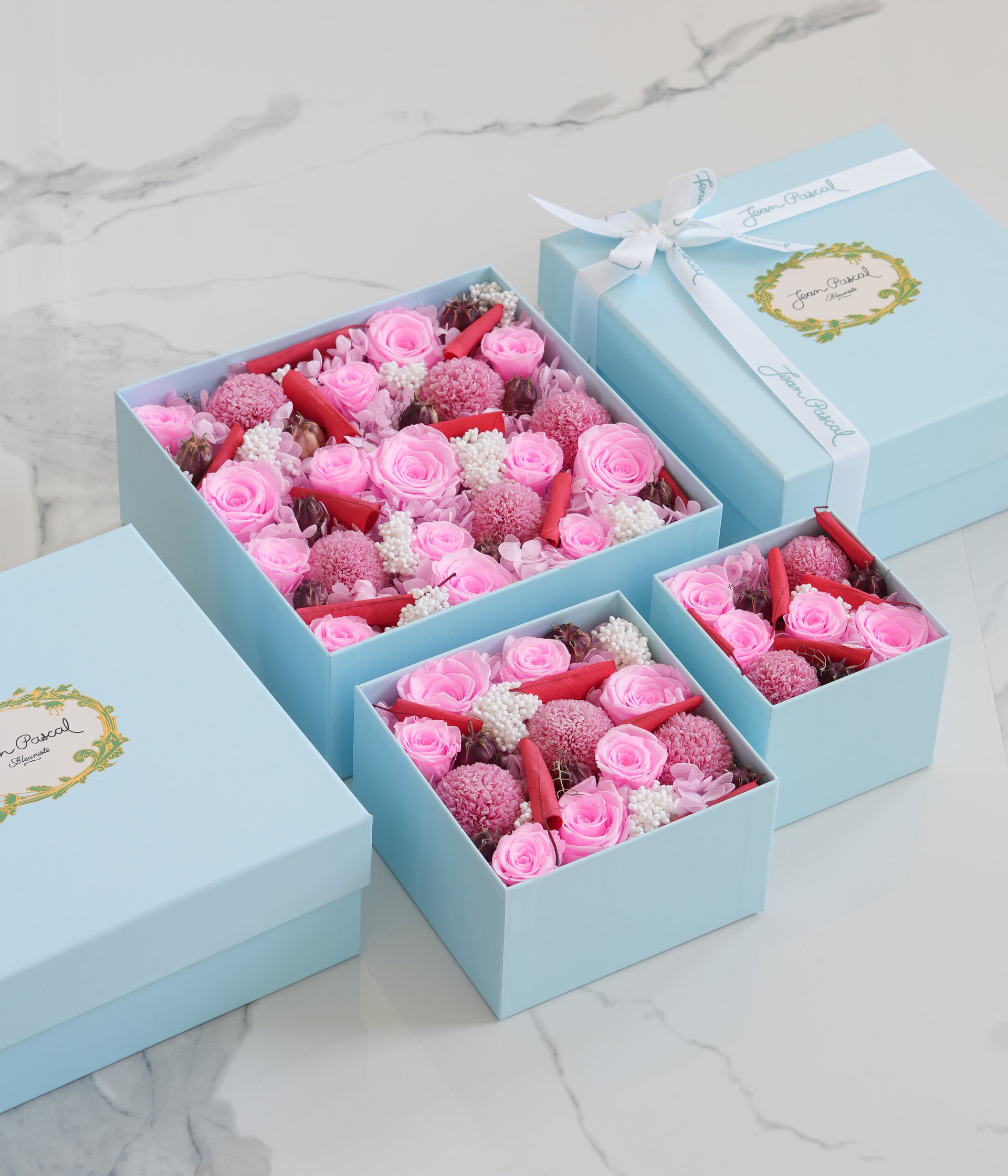 Red and Pink Preserved Flower Box